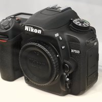 Nikon D7500