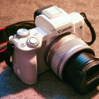 Canon EOS M50