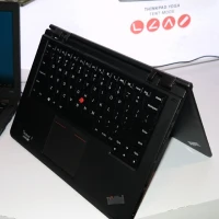 Lenovo Chromebook Yoga 7