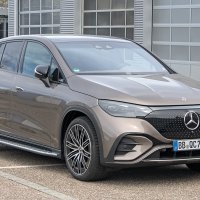 Mercedes-Benz EQE SUV